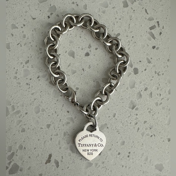 Tiffany & Co. Silver Return to Tiffany Heart Tag Charm Bracelet Authentic 925 - Picture 1 of 7
